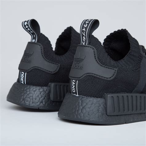 adidas nmd r1 core black herren|are adidas nmd r1 unisex.